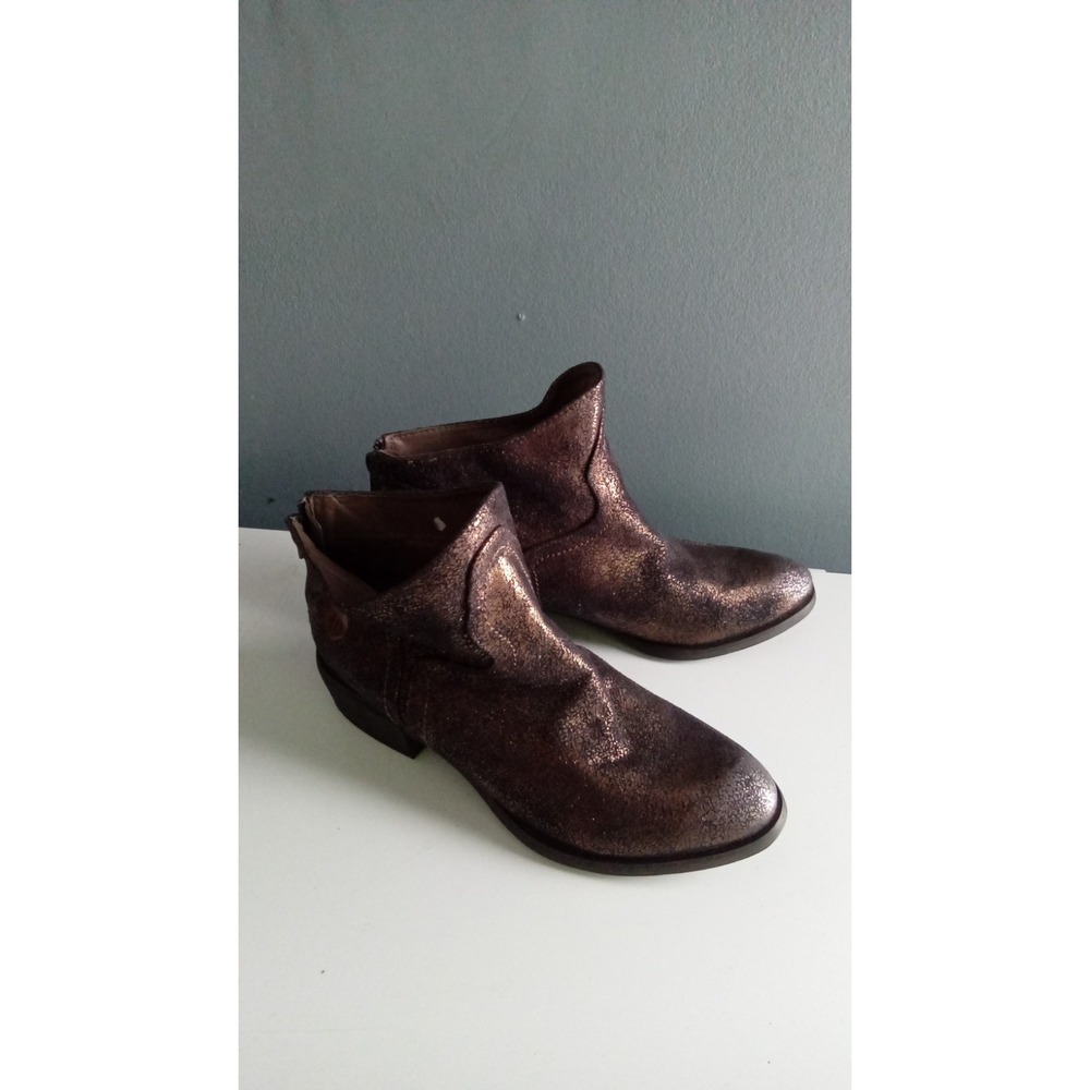 Not Rated Womens Boots Shoes 10 Gold GLITTER